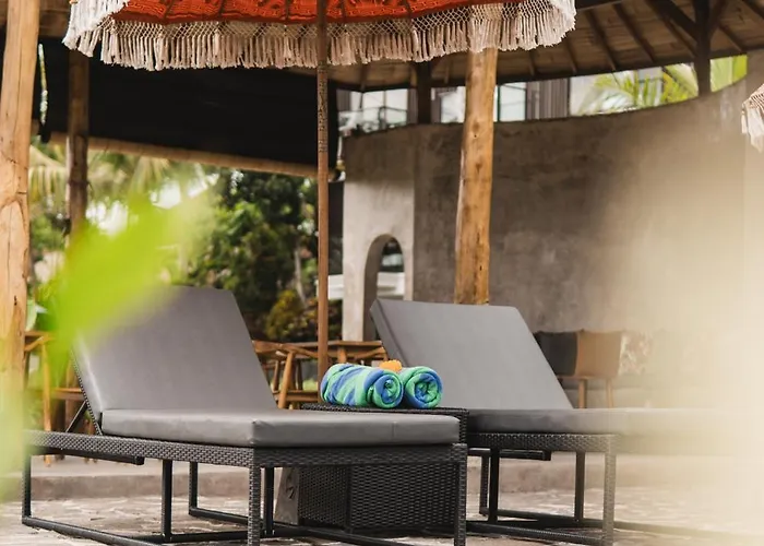 Lumeria Yoga Couette-café 4*